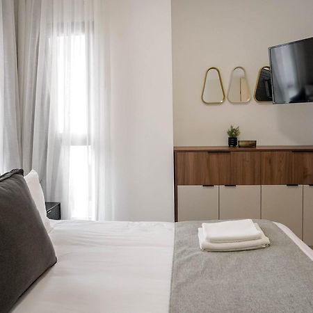 Yalarent New Stylish Apartment 3Br With Balcony エイラート エクステリア 写真