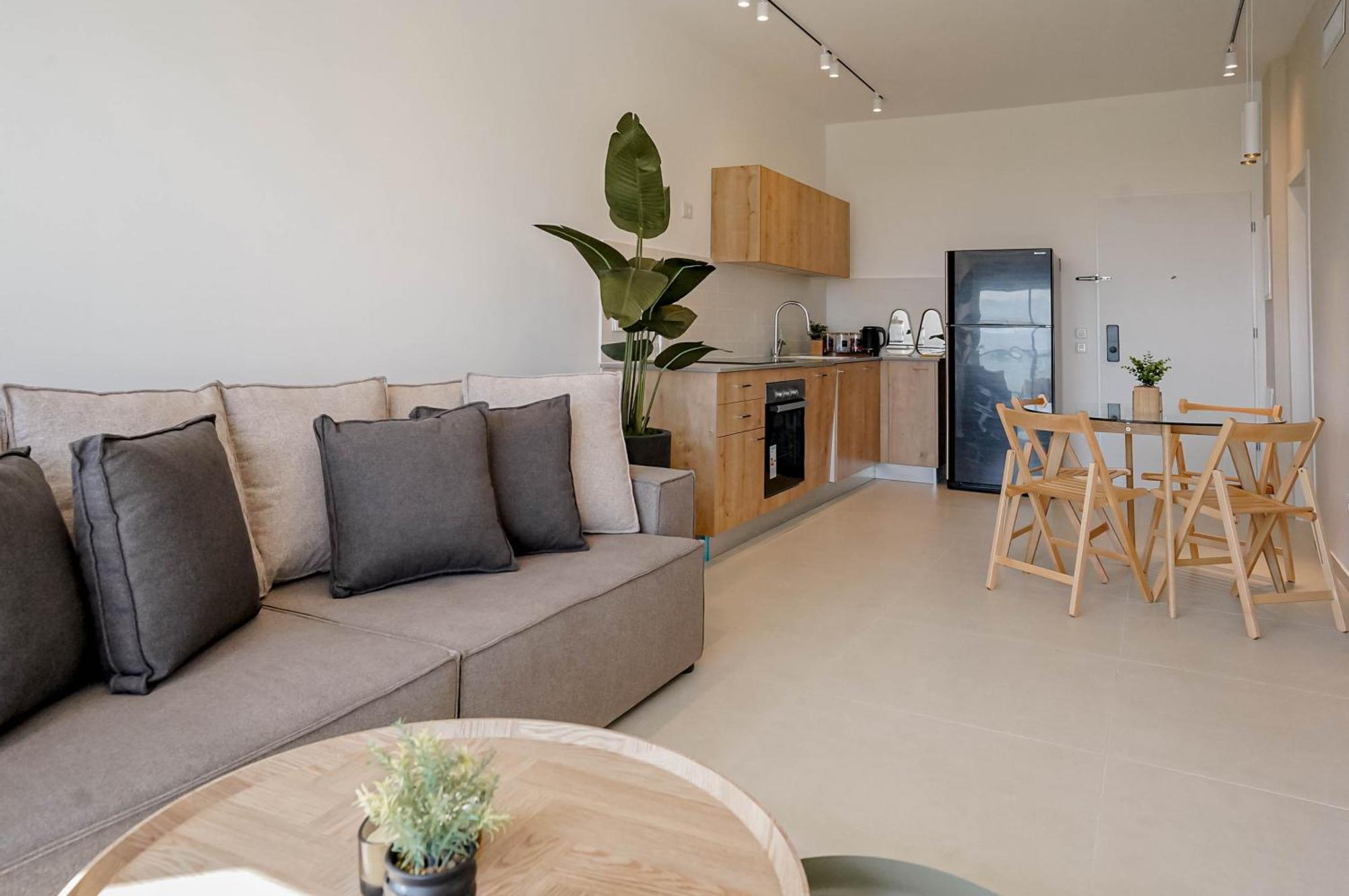 Yalarent New Stylish Apartment 3Br With Balcony エイラート エクステリア 写真